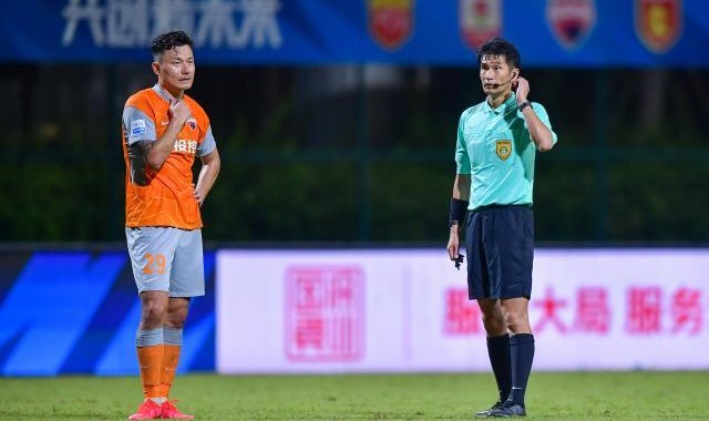 九州体育平台-500次出战进球被吹 郜林里程碑之战变里程悲