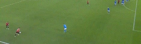 【热身】托纳利被抬下 飞翼2射1传 意大利3比1逆转