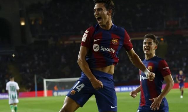 九州体育官方网站-菲利克斯坎塞洛最佳，双若昂给巴萨带来高级感