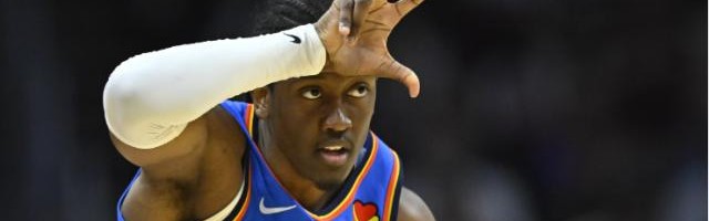 九州体育官方网站-进攻全靠亚历山大苦撑！雷霆该调整先发阵容吗？